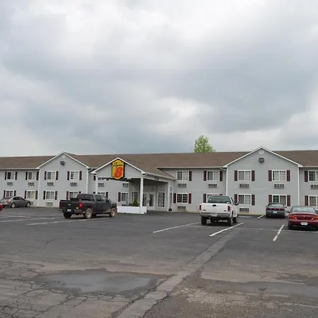 Super 8 By Wyndham Neosho Motel